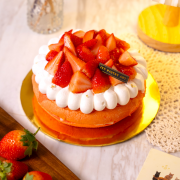 Hokkaido Milk Strawberry Cake Pie