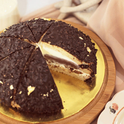 Dark Rocher Cake Pie